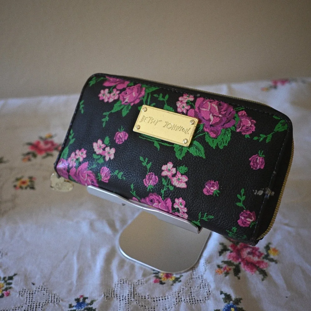 Betsey Johnson Floral Zip Around Wallet Black Pink Rose Print Gold Interior